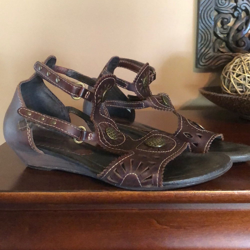 Pikolinod dark brown gladiator sandals - Picture 2 of 8